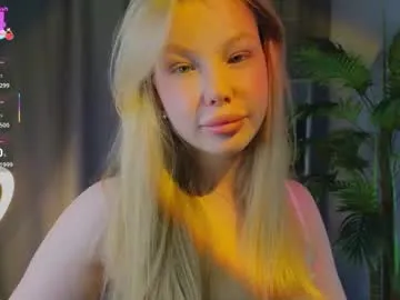 lina_kriss – webcam model profile photo Image 19