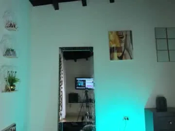 kira0541 – webcam model profile photo Image 2