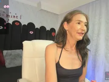 emma_mendoza Image 6