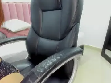 Ivy – webcam model profile photo Image 8