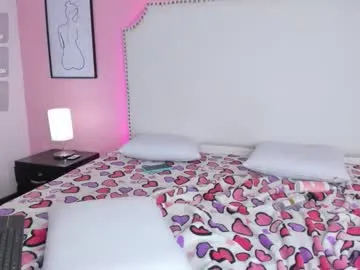 loving_ladies – webcam model profile photo Image 4