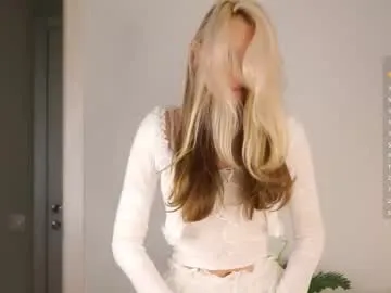 loving_ladies – webcam model profile photo Image 12