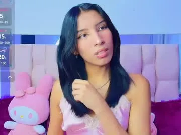 littlejennifer18 – webcam model profile photo Image 3