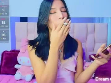 littlejennifer18 – webcam model profile photo Image 5