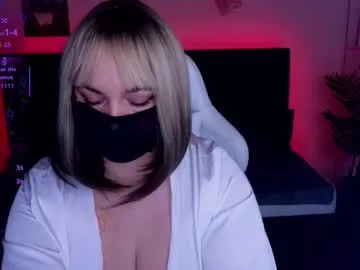 playussoftly – webcam model profile photo Image 2