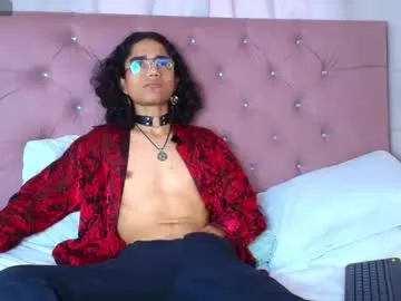 pacho_stormie – webcam model profile photo Image 2