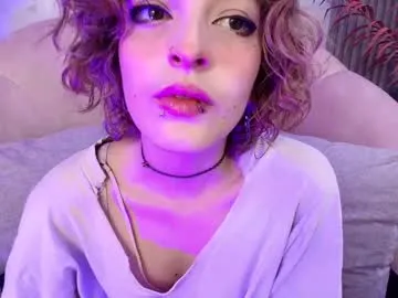 playussoftly – webcam model profile photo Image 10