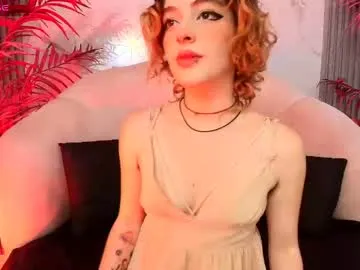 playussoftly – webcam model profile photo Image 15