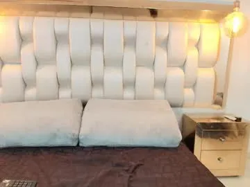 playussoftly – webcam model profile photo Image 5