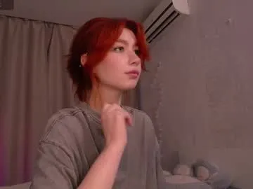 playussoftly – webcam model profile photo Image 11