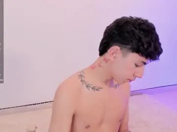 mattiestreams69 – webcam model profile photo Image 4