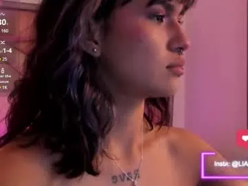 LolyMenson – webcam model profile photo Image 13