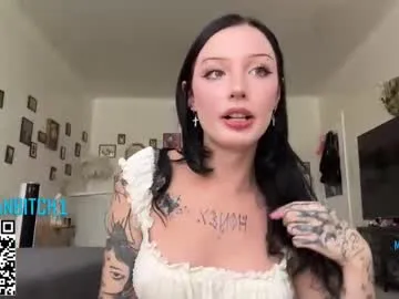 dears_pearlss – webcam model profile photo Image 9