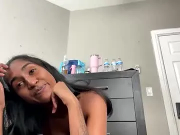 loving_ladies – webcam model profile photo Image 12