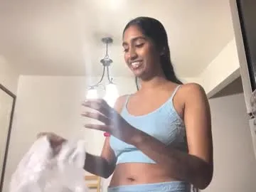 loving_ladies – webcam model profile photo Image 4