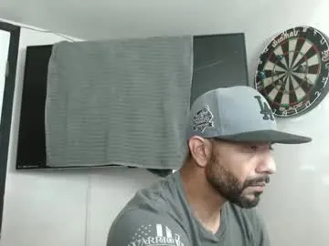 bright_diamonds_054 – webcam model profile photo Image 19