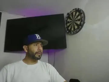 bright_diamonds_054 – webcam model profile photo Image 7