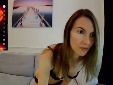 LillyCopper – webcam model profile photo Image 3