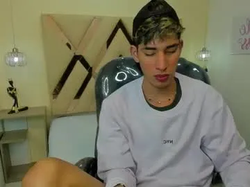 sexy_hot_friends_ – webcam model profile photo Image 18