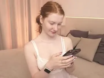petites_perles – webcam model profile photo Image 6