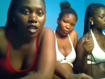 julyaandraul – webcam model profile photo Image 8