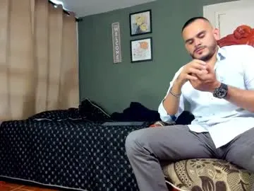 alex_islive – webcam model profile photo Image 4