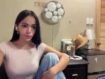 loving_ladies – webcam model profile photo Image 5