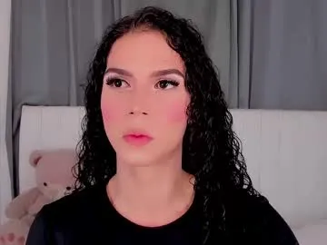 bellecollins – webcam model profile photo Image 15