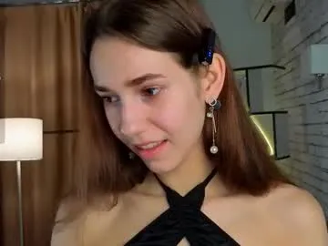 petites_perles – webcam model profile photo Image 4