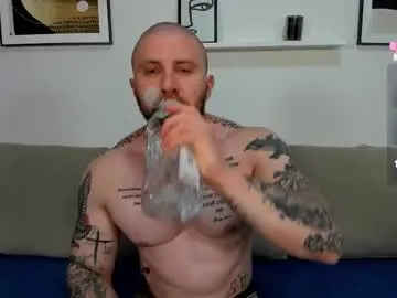 cum_police – webcam model profile photo Image 18