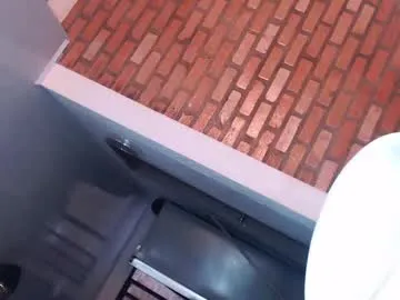 pacho_stormie – webcam model profile photo Image 14