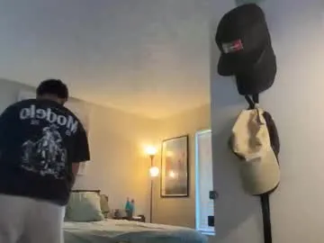 pinkypuppa – webcam model profile photo Image 10