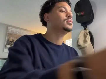 pinkypuppa – webcam model profile photo Image 12