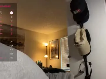 pinkypuppa – webcam model profile photo Image 16