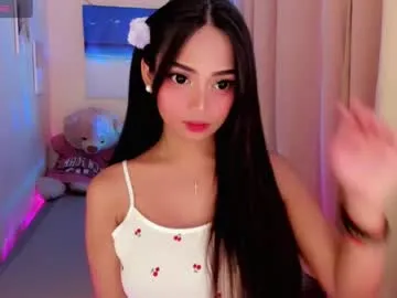 little_sharol – webcam model profile photo Image 2