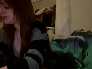 magical_mermaids – webcam model profile photo Image 3