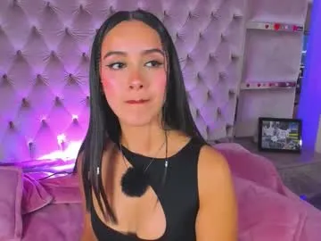 playussoftly – webcam model profile photo Image 15