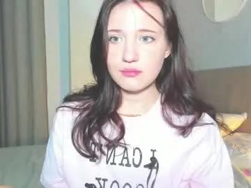 SilviaNoire – webcam model profile photo Image 4