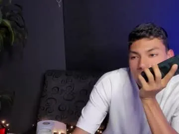 wet_dreamm22 – webcam model profile photo Image 8