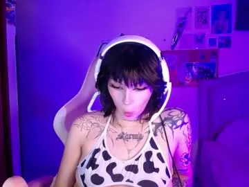 AmyJacobs – webcam model profile photo Image 13