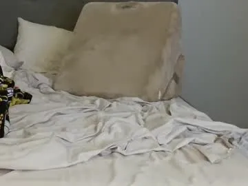 lina_kriss – webcam model profile photo Image 3