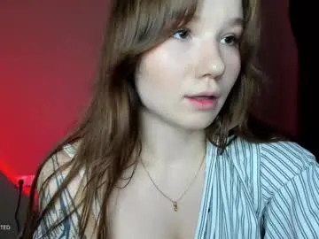pinkypuppa – webcam model profile photo Image 2