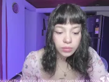 NoraTello – webcam model profile photo Image 8