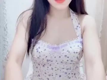 AlisonHale – webcam model profile photo Image 10