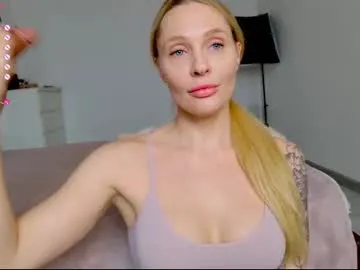 splendid_dolls – webcam model profile photo Image 15