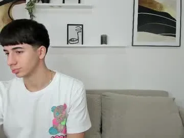 chem1ko – webcam model profile photo Image 9