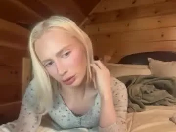 hottransgirlie – webcam model profile photo