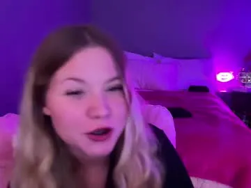 wet_dreamm22 – webcam model profile photo Image 4