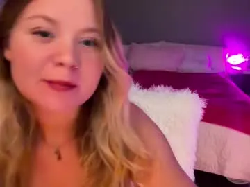 wet_dreamm22 – webcam model profile photo Image 8