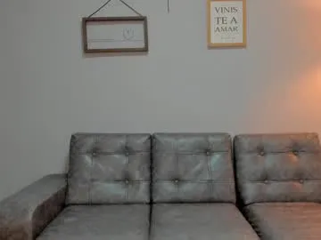 ErikaBonnie – webcam model profile photo Image 3